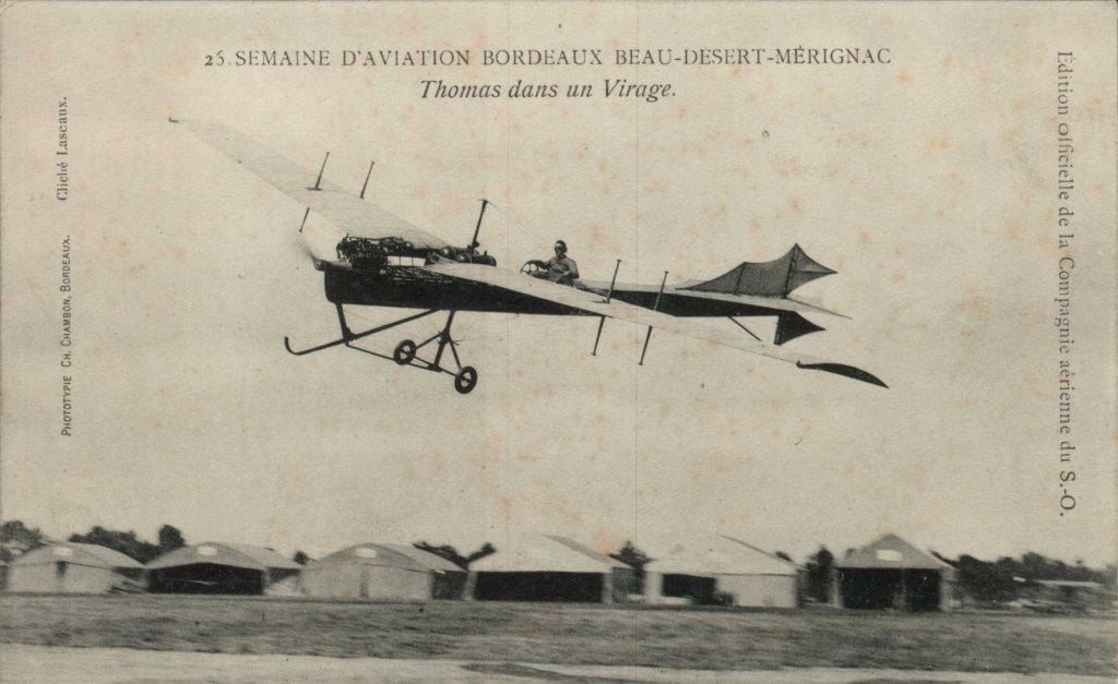 Semaine d’aviation de Bordeaux-Beaudésert-Mérignac, 1910. Carte postale. Archives communales de Mérignac. 14 Fi 367.